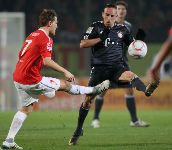 现出了不同 现出了不同